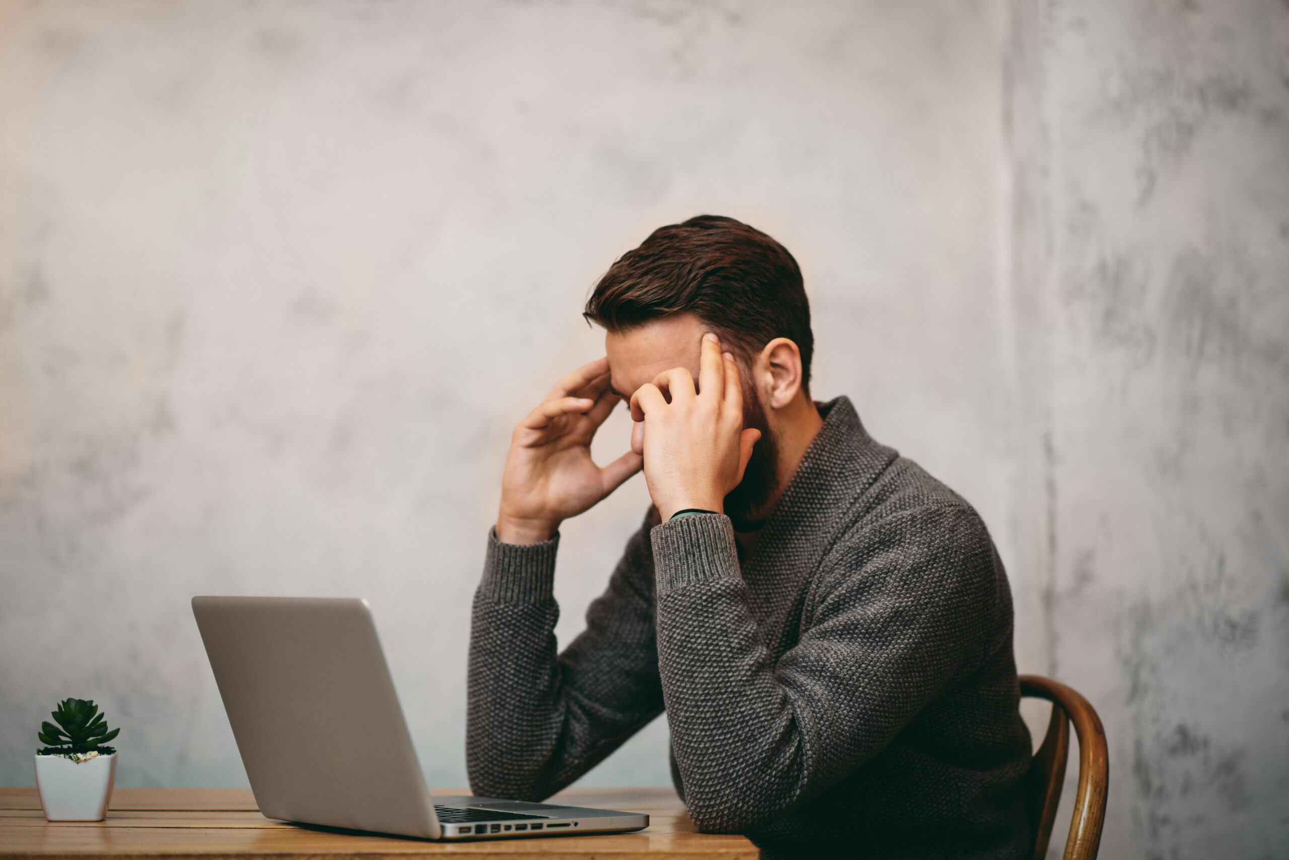The Connection Between Stress and Neck Pain