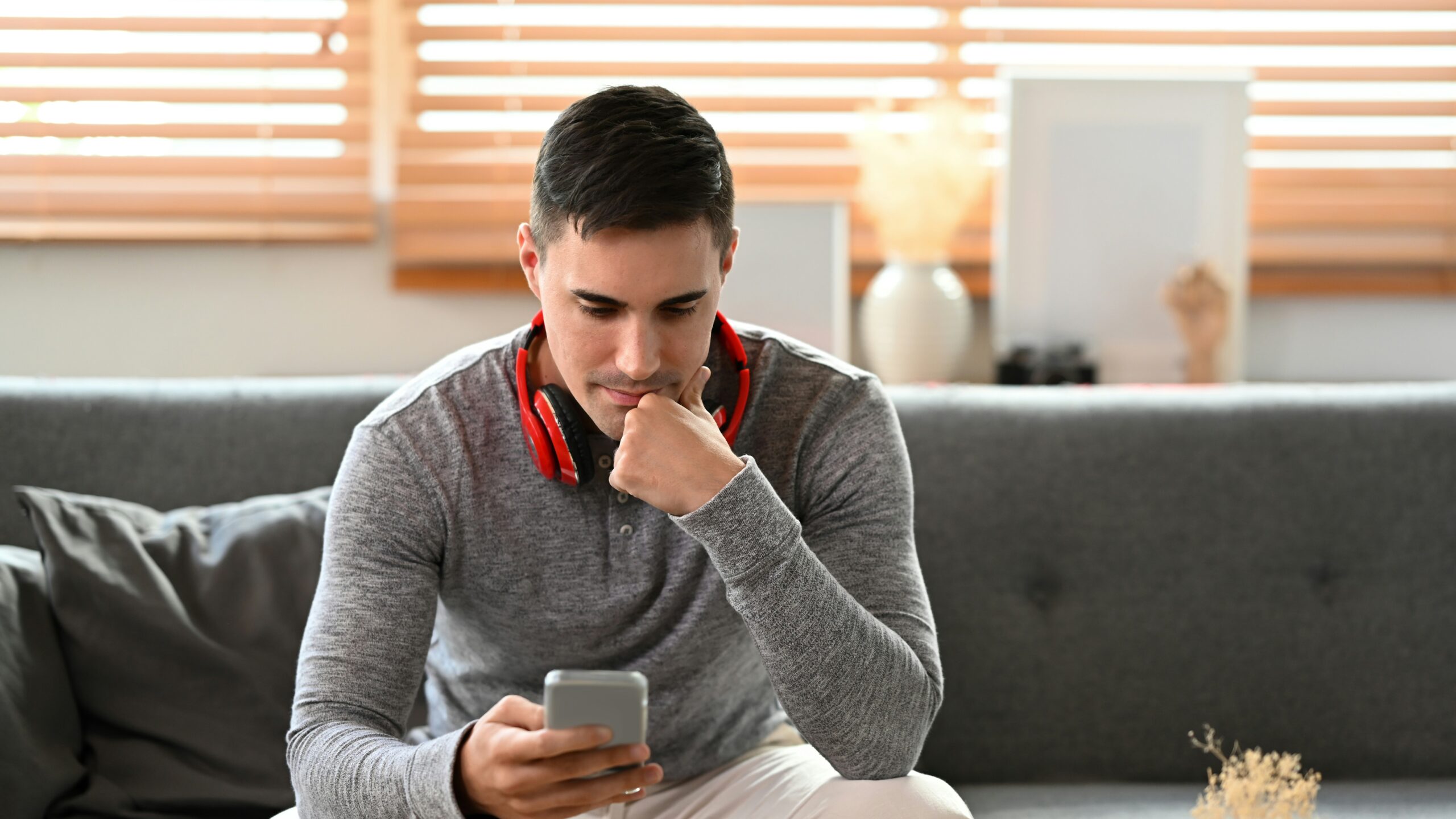 What Is Tech Neck and How to Fix It